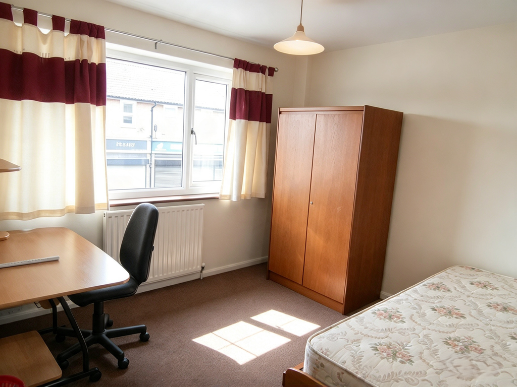 Property photo 2 of 6