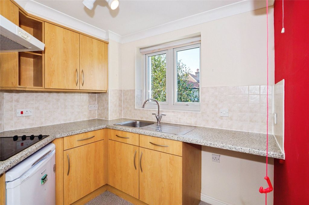 Property photo 3 of 16 Kitchen