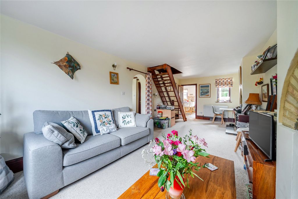 Property photo 3 of 20 Picture No. 22