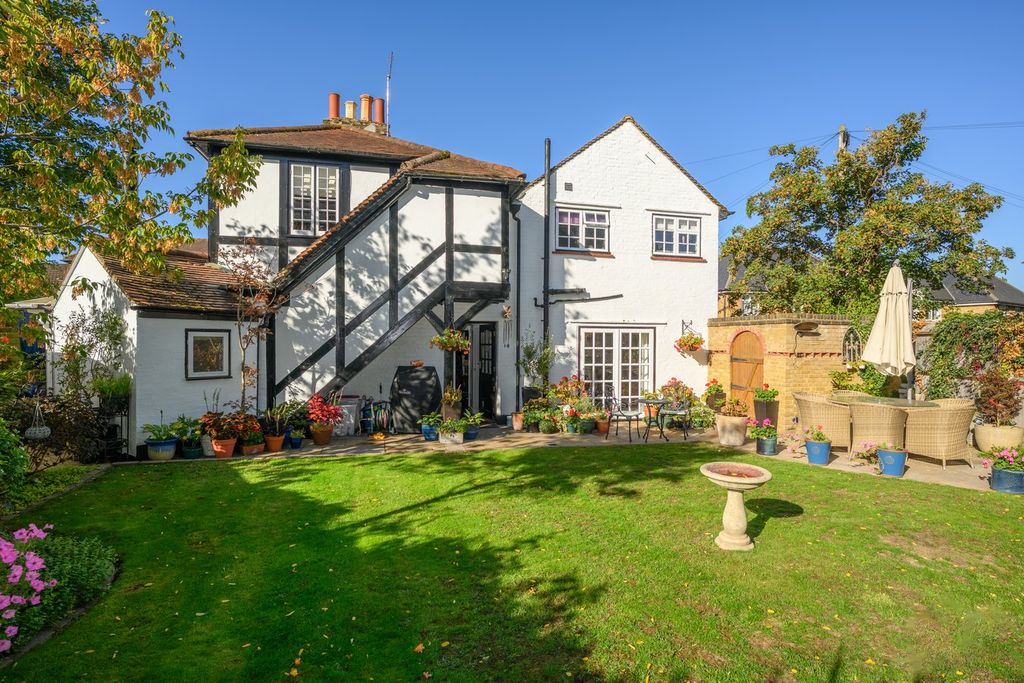 Property photo 3 of 30