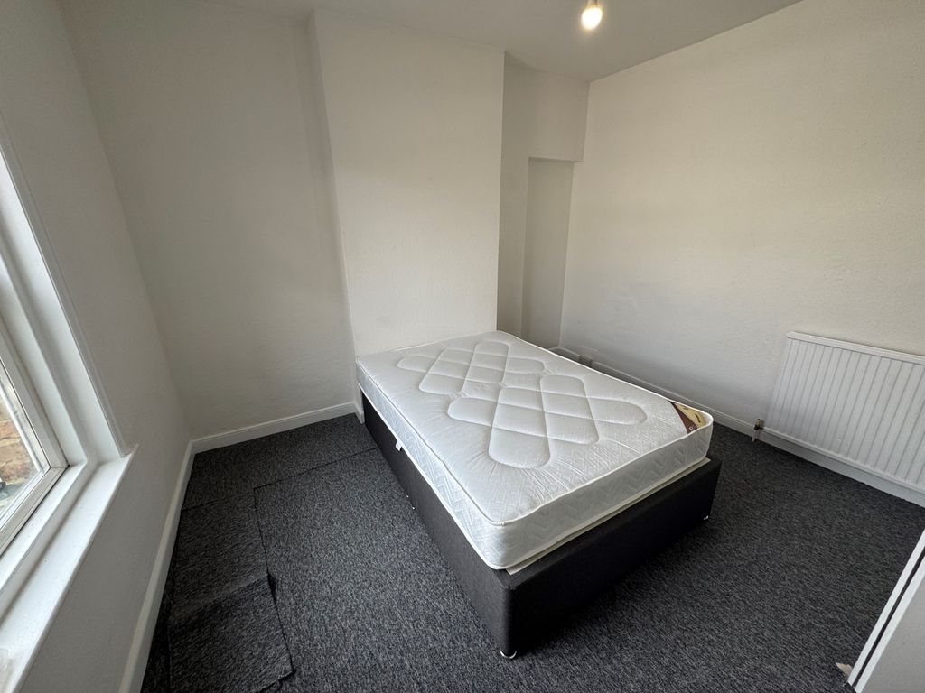 Property photo 1 of 6 1 Bed House Share To Rent Northcote Road, Bournemouth Bh1