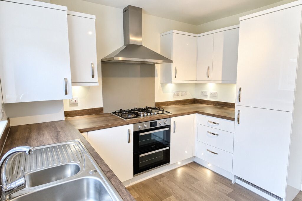 Property photo 3 of 11 3