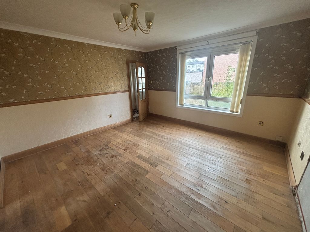 Property photo 3 of 17 3.Jpg