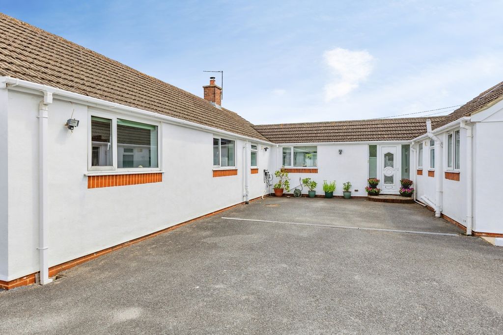 Property photo 2 of 34 Pbox-Img.Jpg