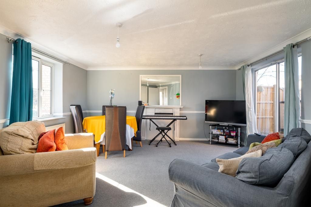 Property photo 2 of 16 Photo 2