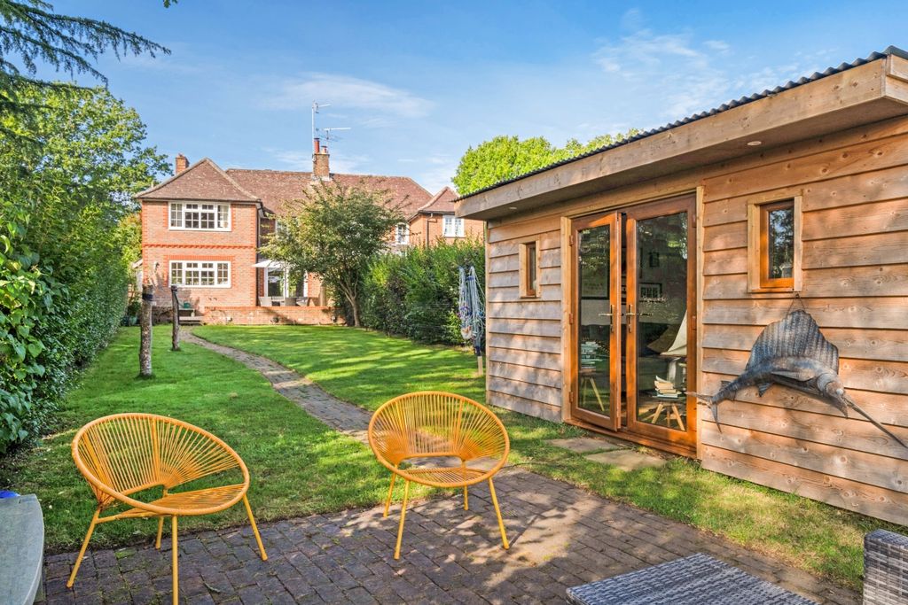 Property photo 1 of 10