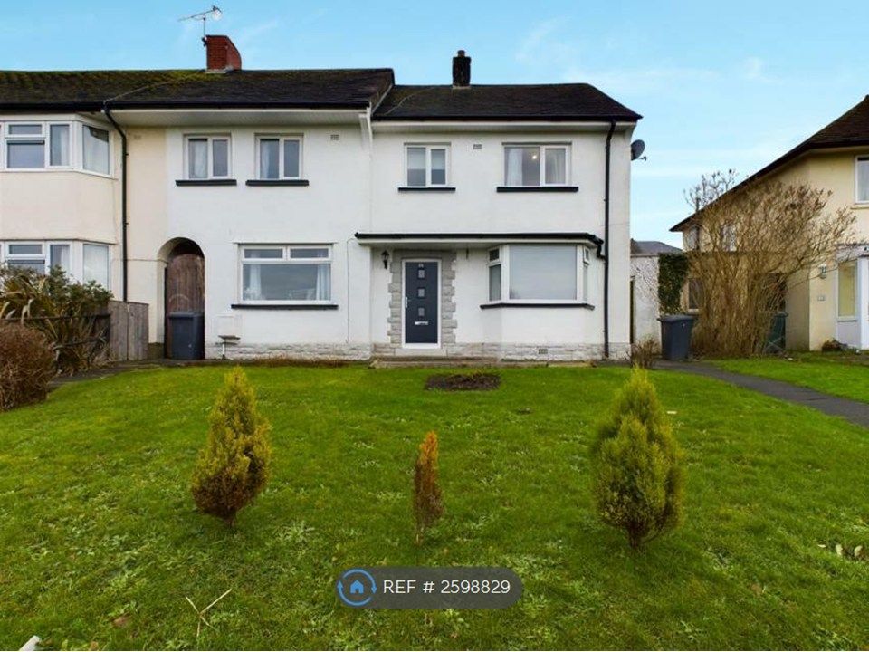 Property photo 2 of 7