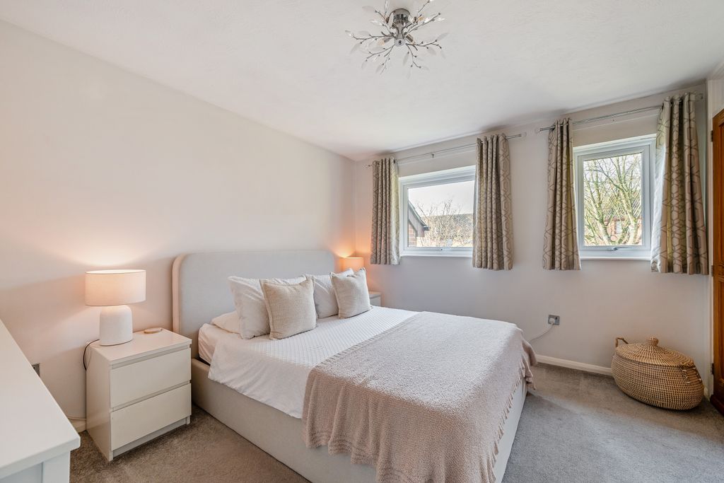 Property photo 3 of 20 Dsc_2447