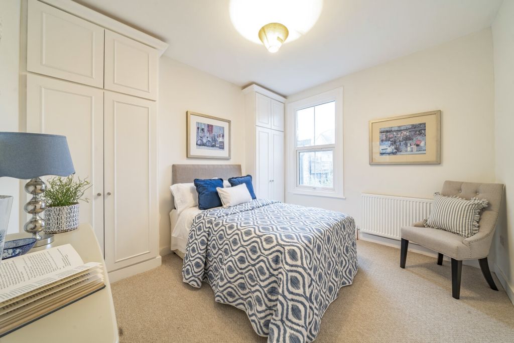 Property photo 3 of 8 1209932 (14)