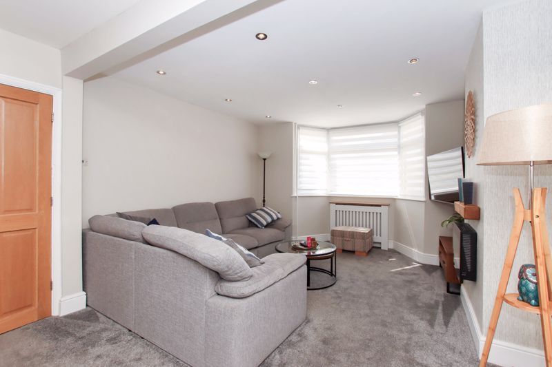 Property photo 3 of 16 Photo 5