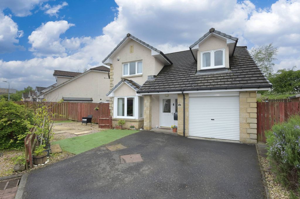 Property photo 1 of 30