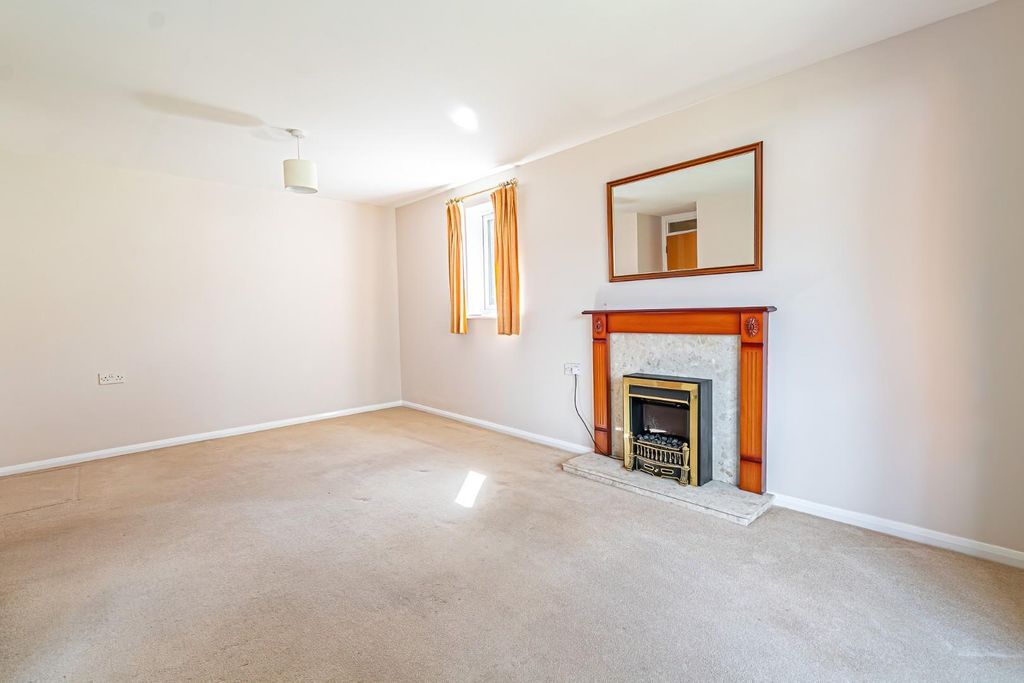 Property photo 3 of 7