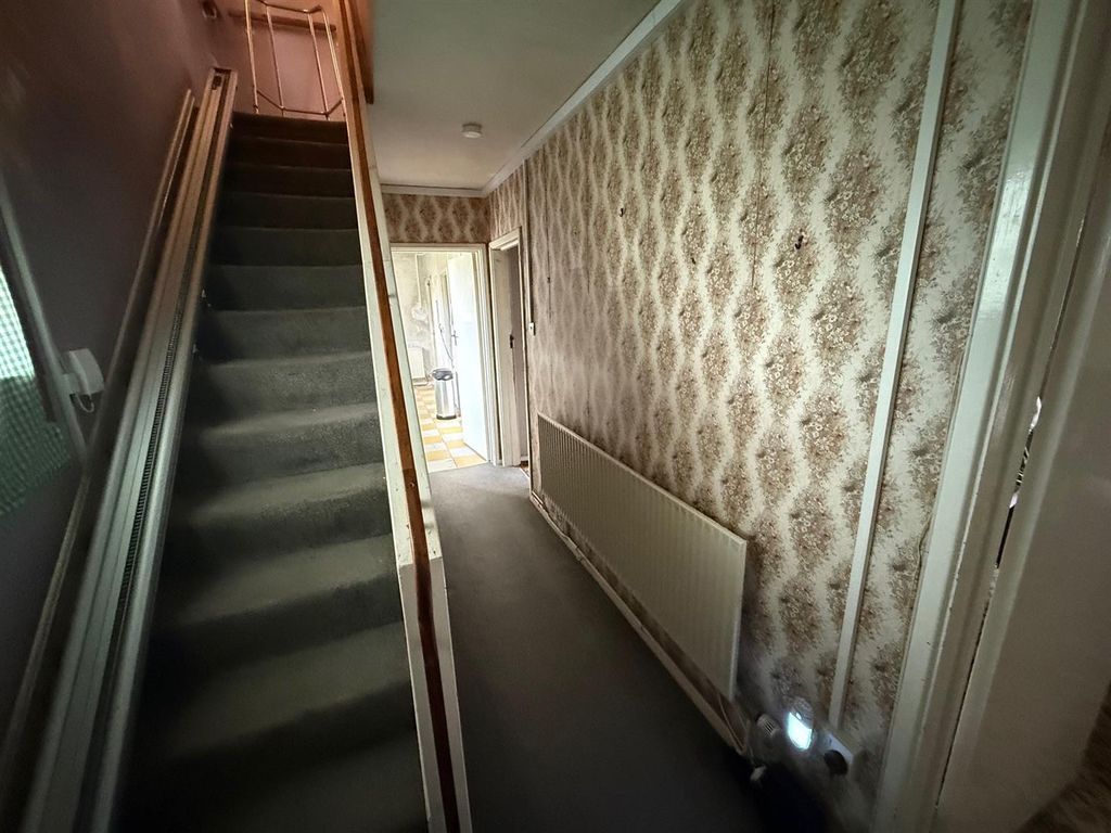 Property photo 2 of 9 2.Jpg