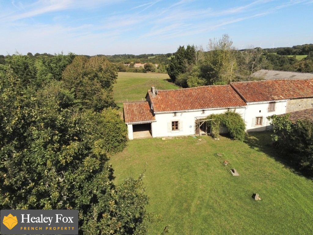 Property photo 2 of 32 168E3d1406A158