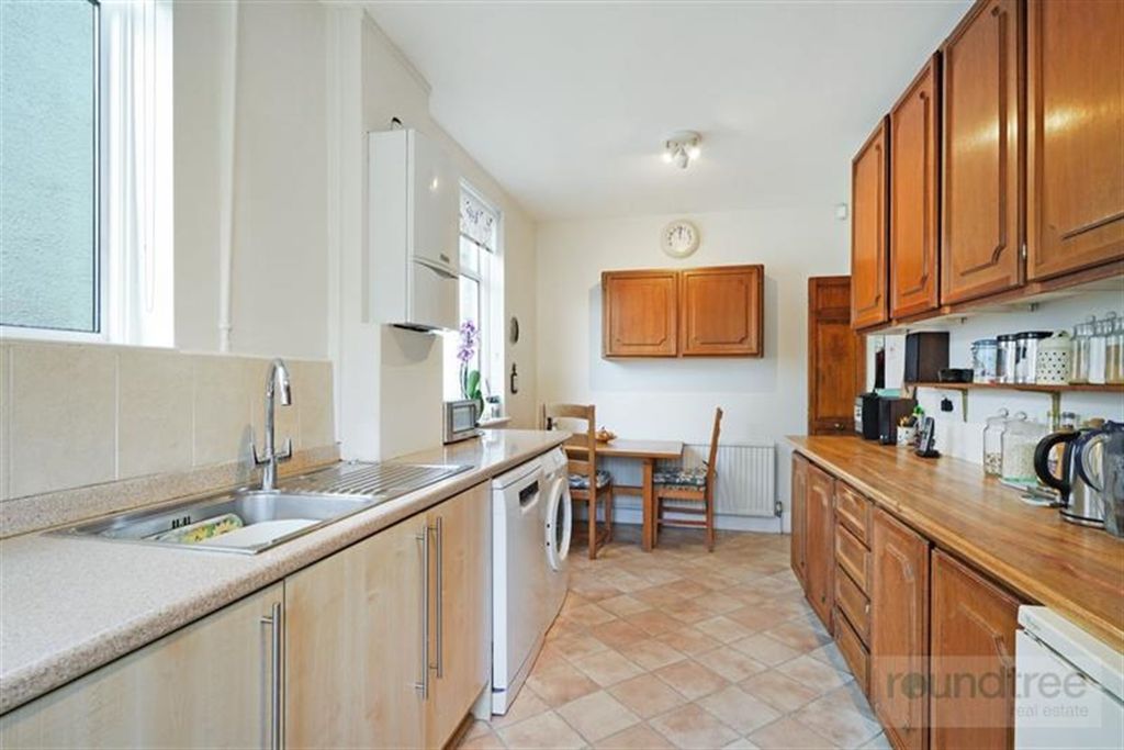 Property photo 1 of 15 (Main)