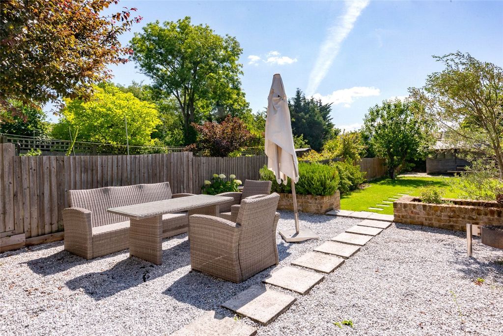 Property photo 1 of 14 Picture No. 03