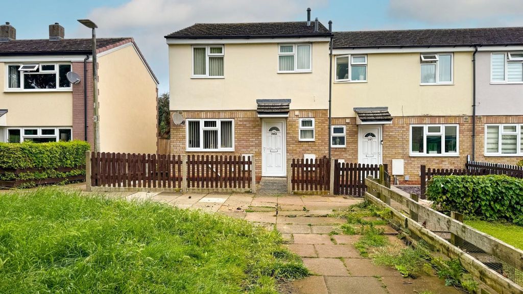 Property photo 1 of 11 Front 2