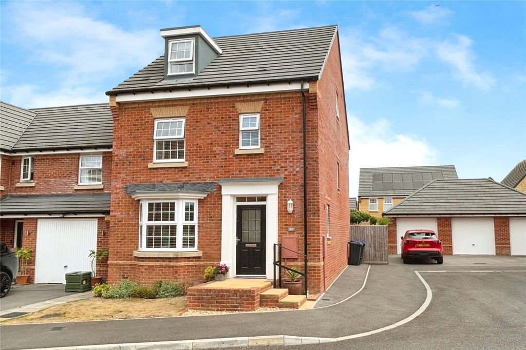 Property photo 1 of 27 Picture No. 43