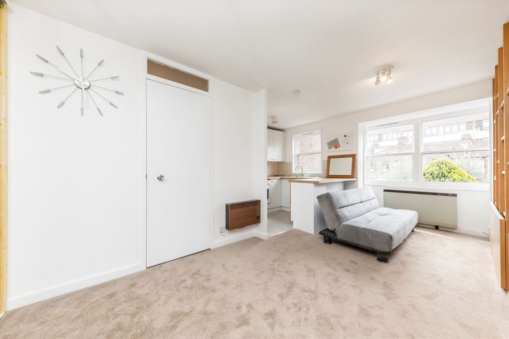 Property photo 2 of 4