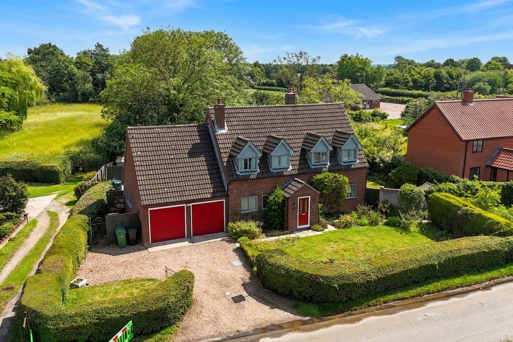 Property photo 1 of 34