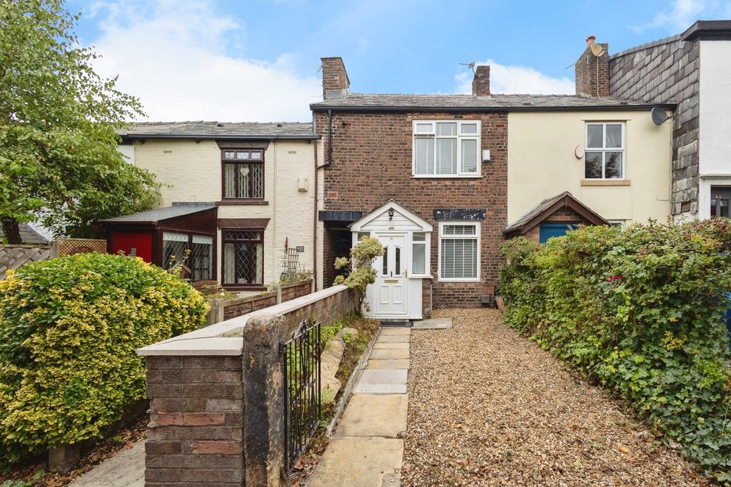 Property photo 2 of 17 Photo