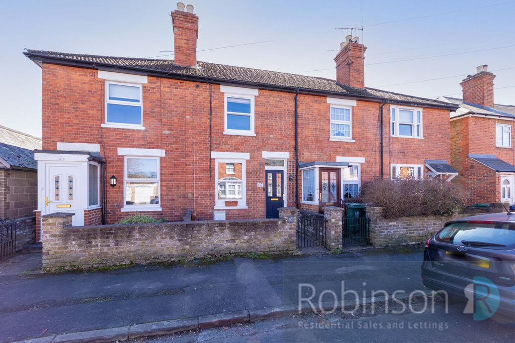 Property photo 1 of 19 65 Penyston Road-9