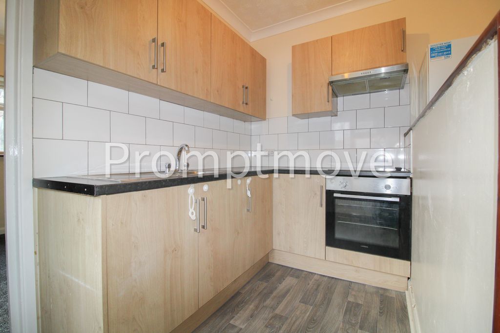 Property photo 3 of 5 Na