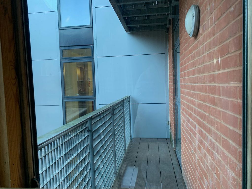 Property photo 2 of 10 Picture No. 15