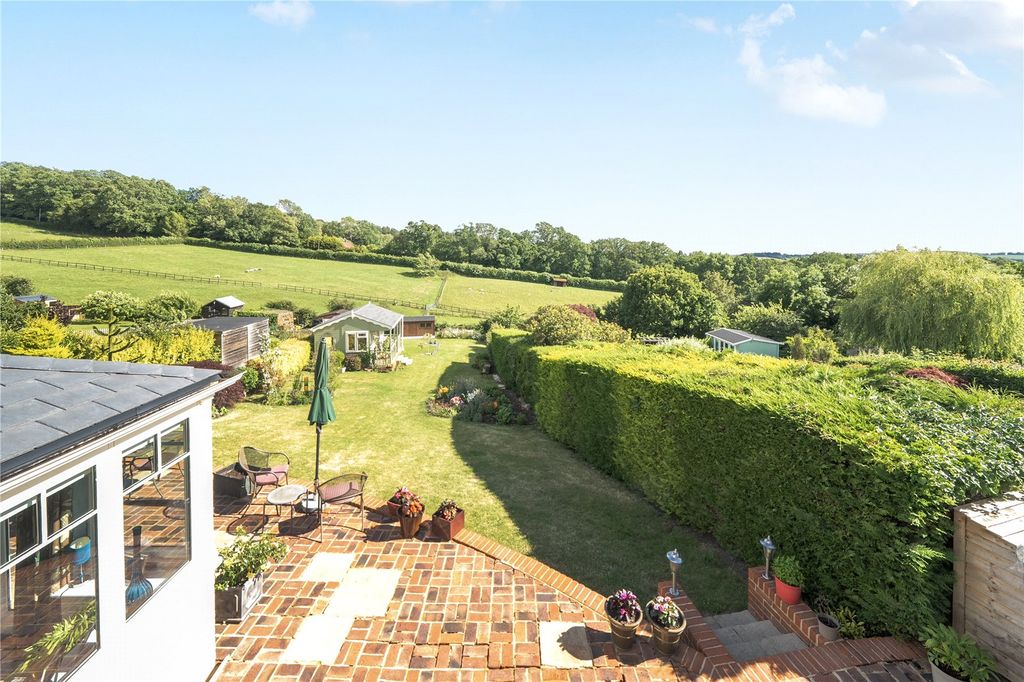 Property photo 2 of 16 Picture No. 22
