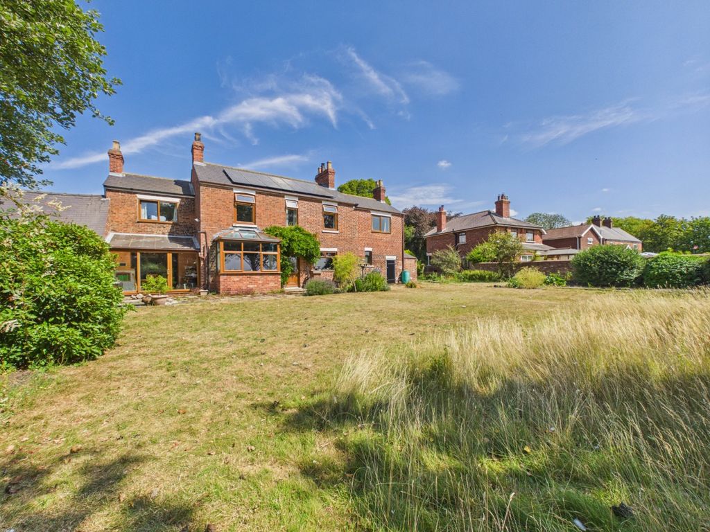 Property photo 1 of 26 5062593