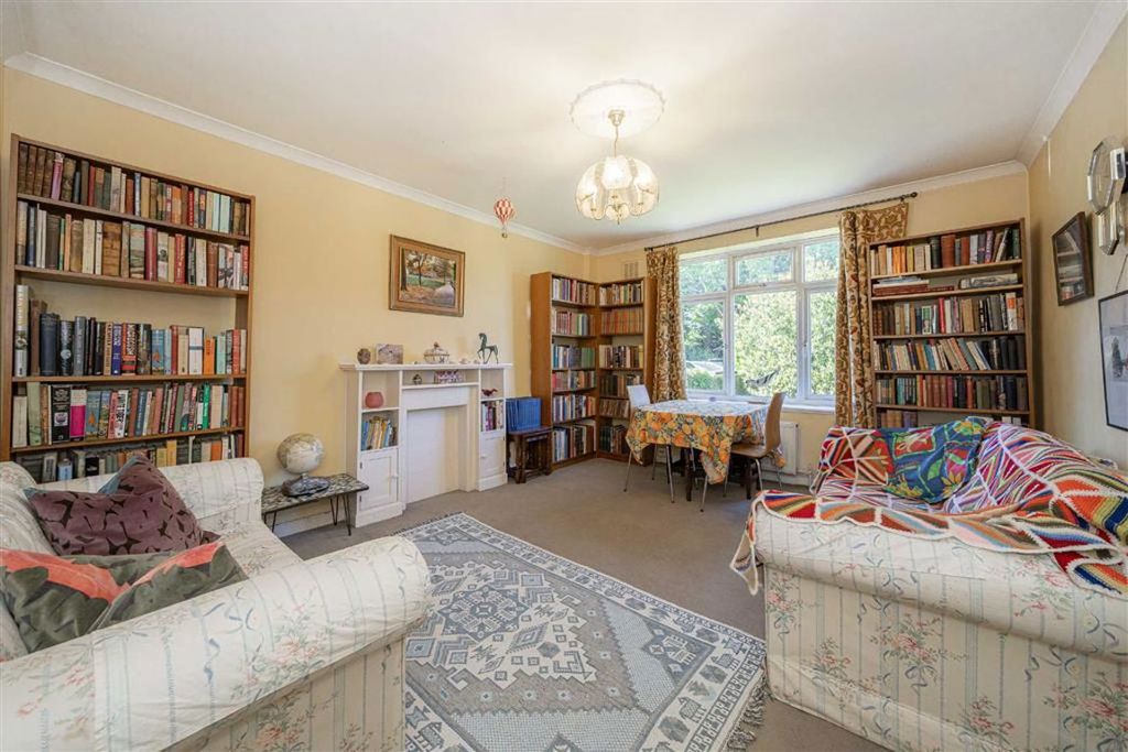 Property photo 2 of 4