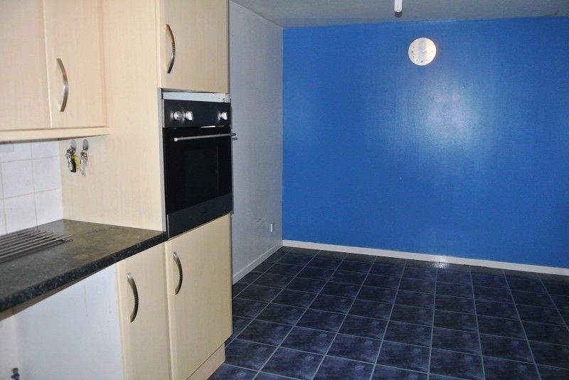 Property photo 3 of 8 2694-Pra10526-3