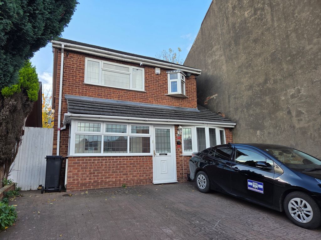 Property photo 1 of 13