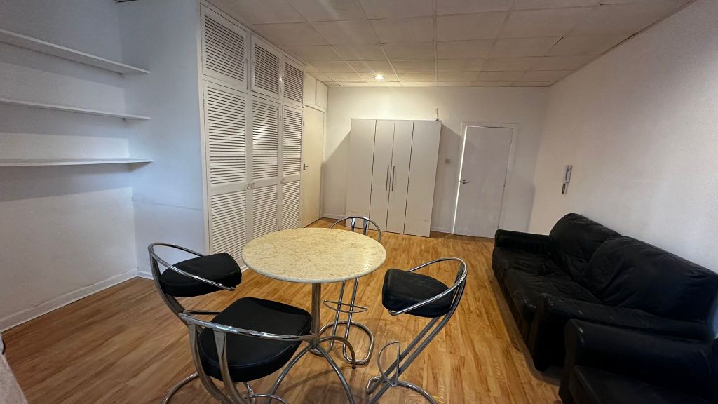 Property photo 3 of 6 View