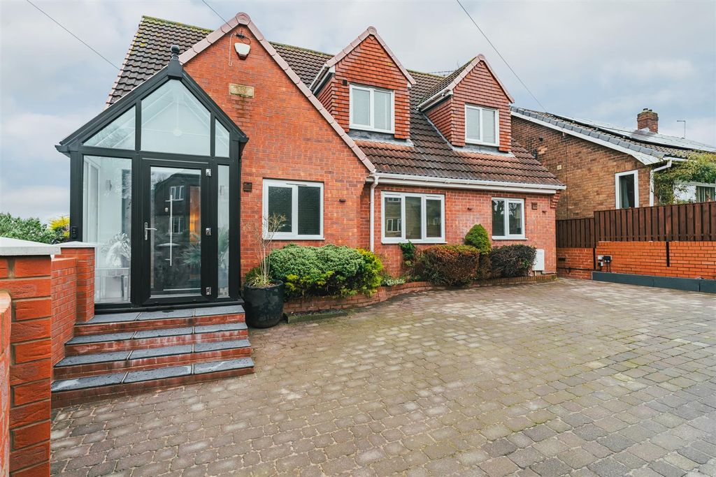 Property photo 1 of 23 Exterior And Gardens