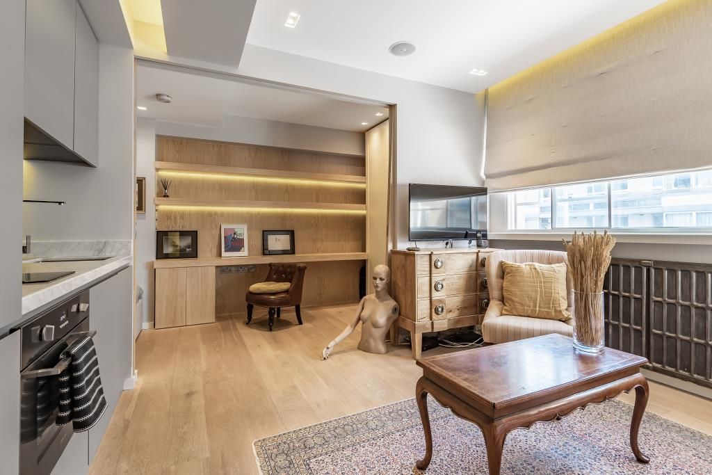 Property photo 3 of 10 Reception Room/Kitchen