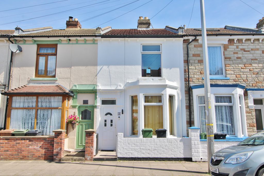 Property photo 1 of 13