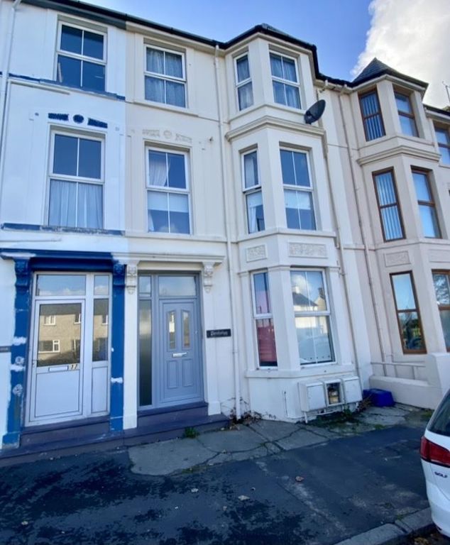 Property photo 1 of 8 7C95C060-C073-4F2F-86Ab-7D50780A6Eb9.Jpeg