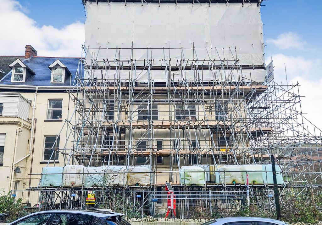 Property photo 1 of 1