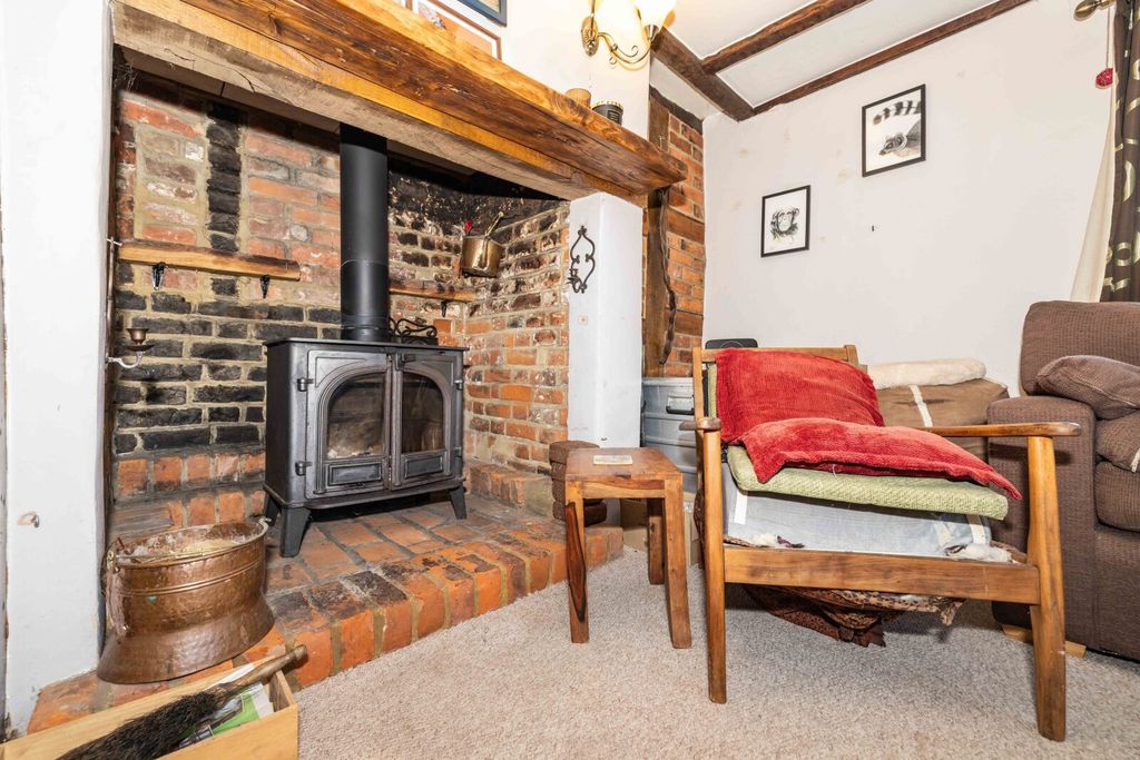 Property photo 2 of 17 Picture No. 34