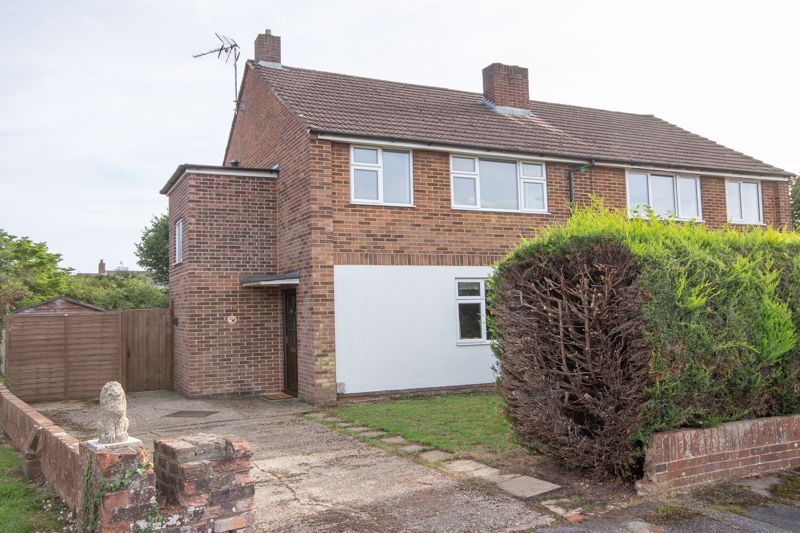 Property photo 1 of 11 External