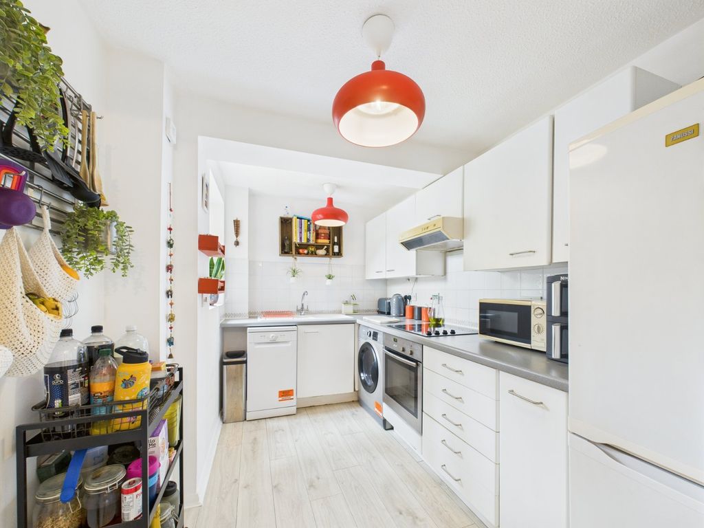Property photo 3 of 29 Kitchen