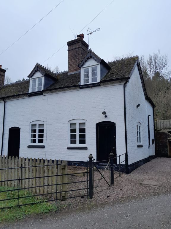 Property photo 1 of 12 External