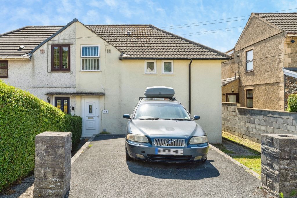 Property photo 1 of 18 Pbox-Img.Jpg
