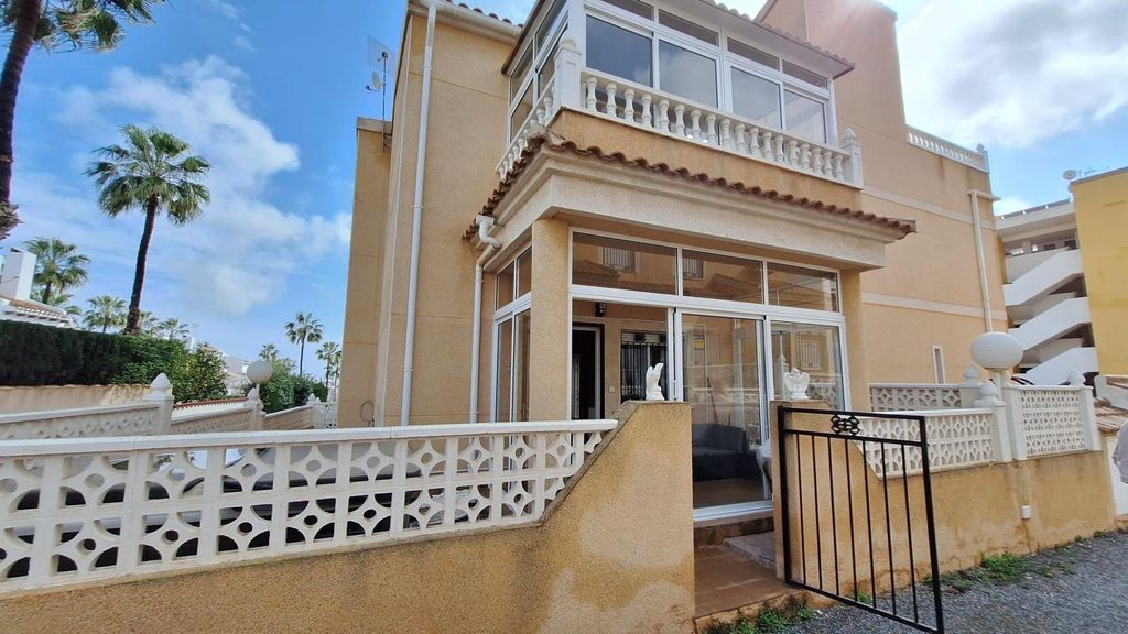 Property photo 3 of 29