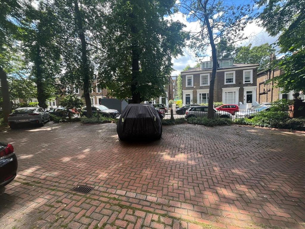 Property photo 1 of 1