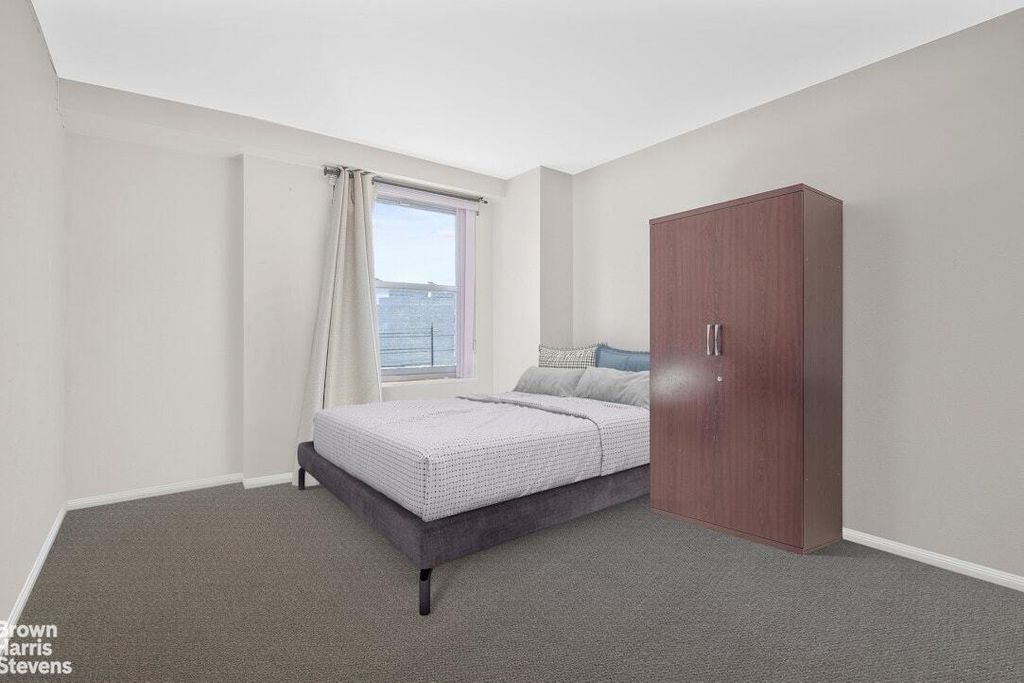 Property photo 2 of 9 <Alttext/>