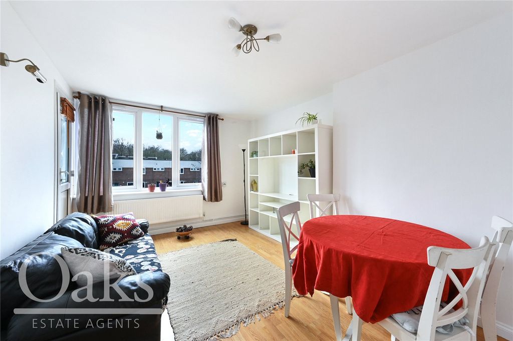 Property photo 3 of 9 Picture No. 07