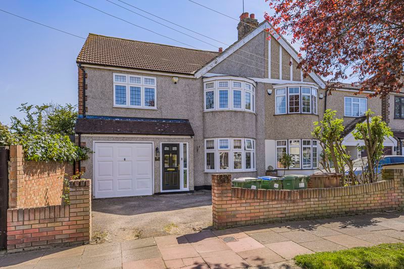 Property photo 1 of 19 External