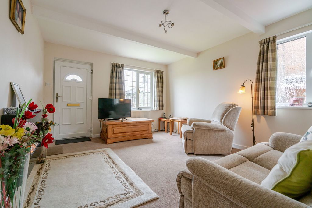 Property photo 3 of 20